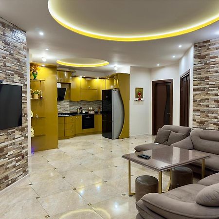 Grand Home Μπατούμι Εξωτερικό φωτογραφία