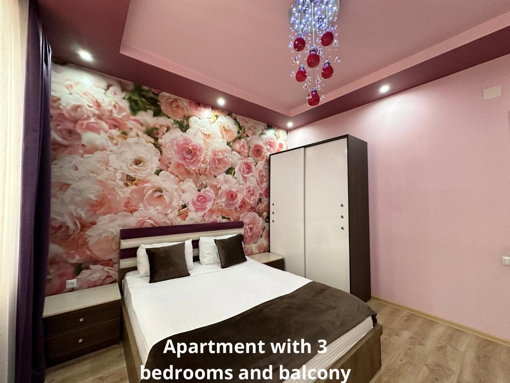 Grand Home Μπατούμι Εξωτερικό φωτογραφία