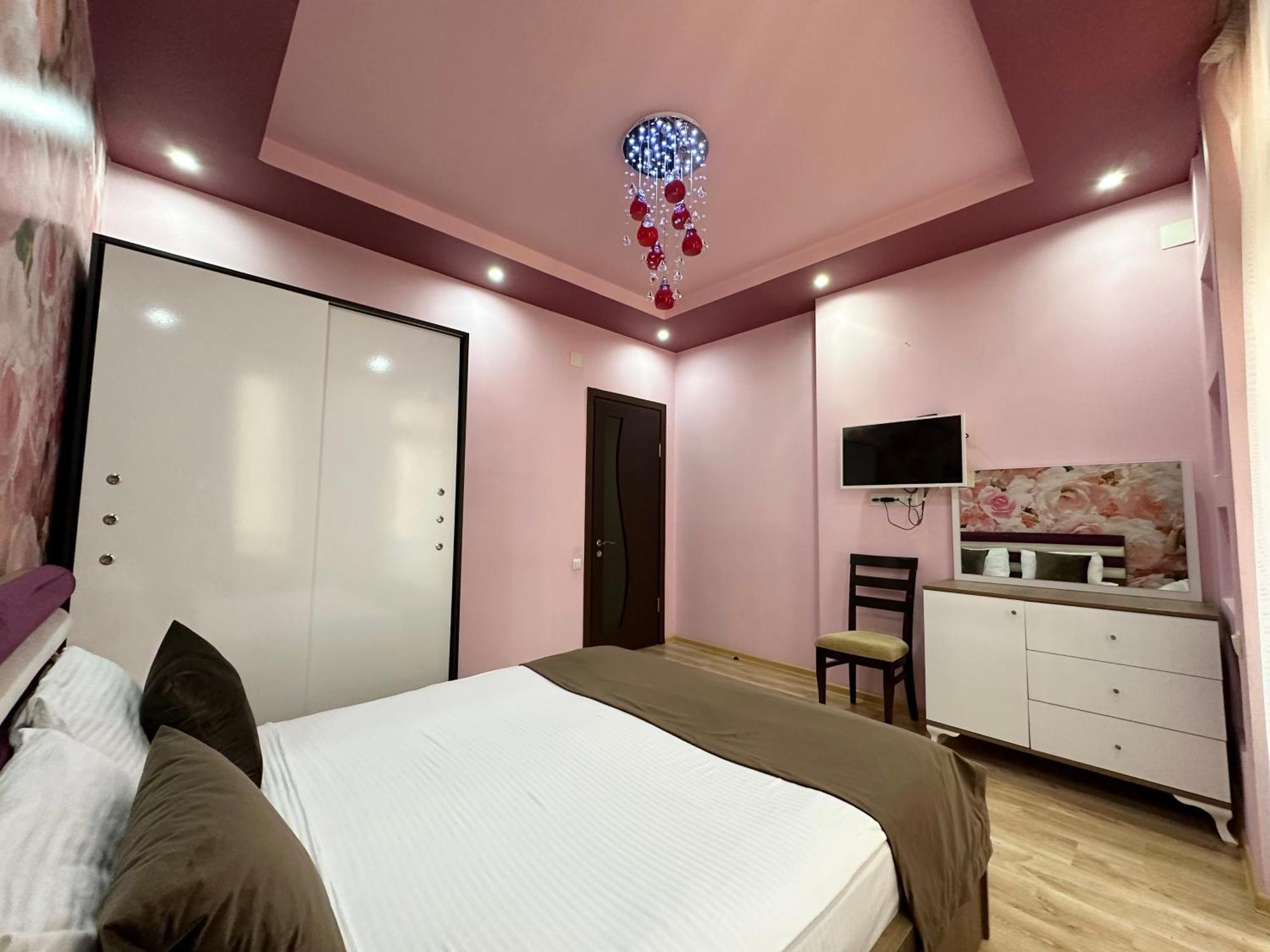 Grand Home Μπατούμι Δωμάτιο φωτογραφία