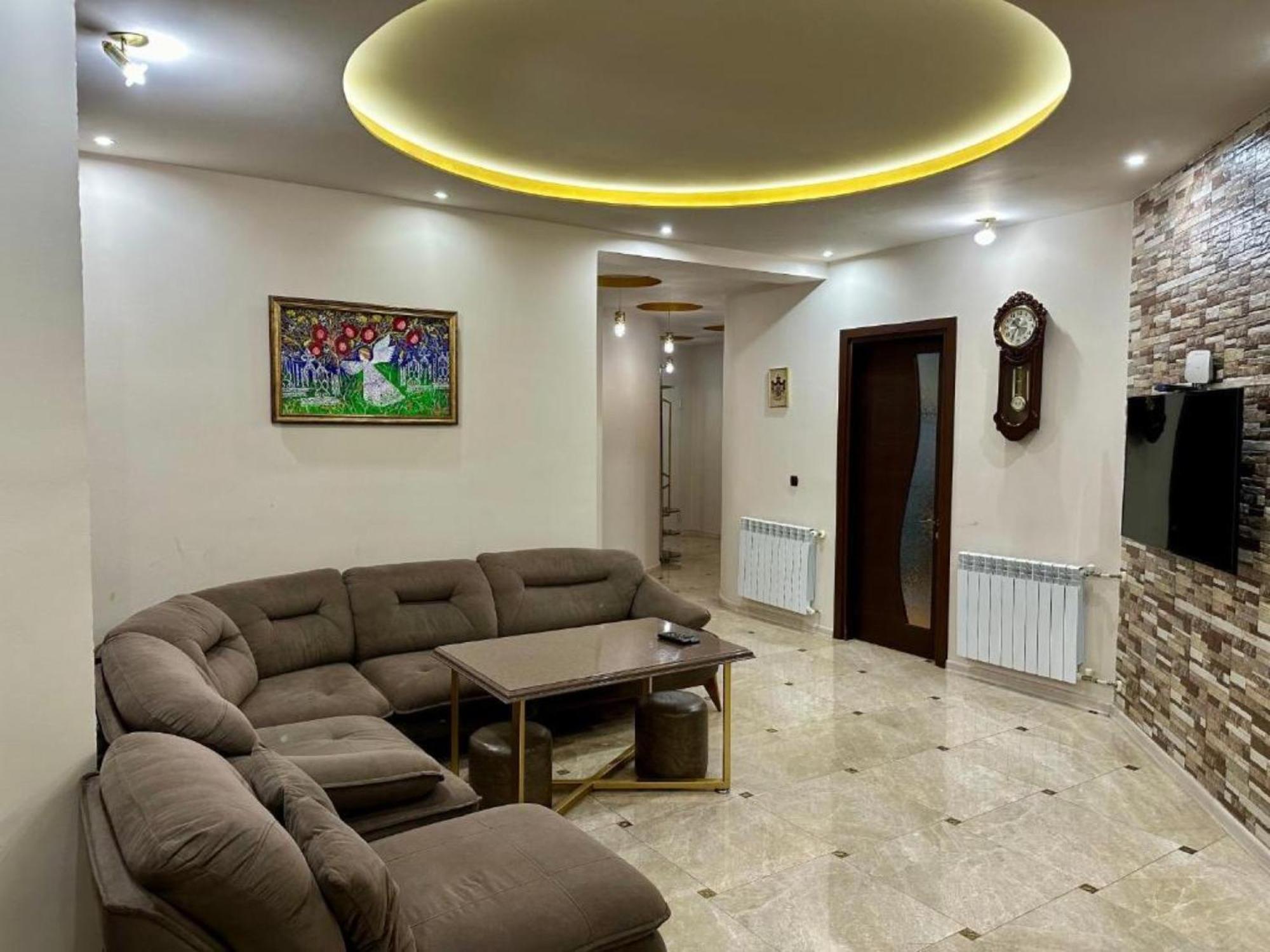 Grand Home Μπατούμι Δωμάτιο φωτογραφία